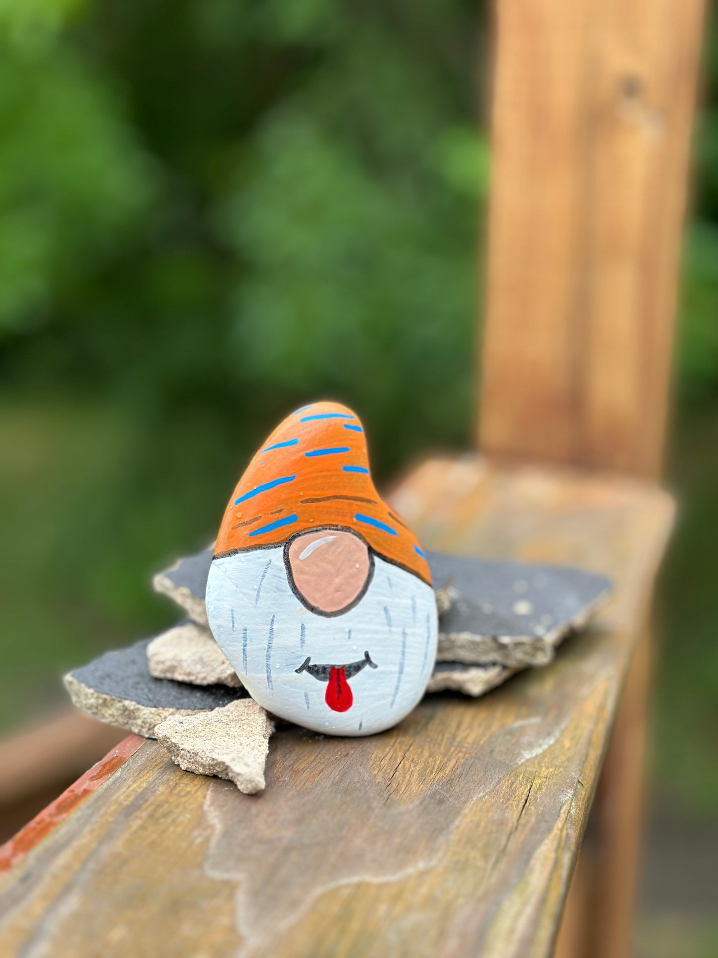 Rock art - Gnome this